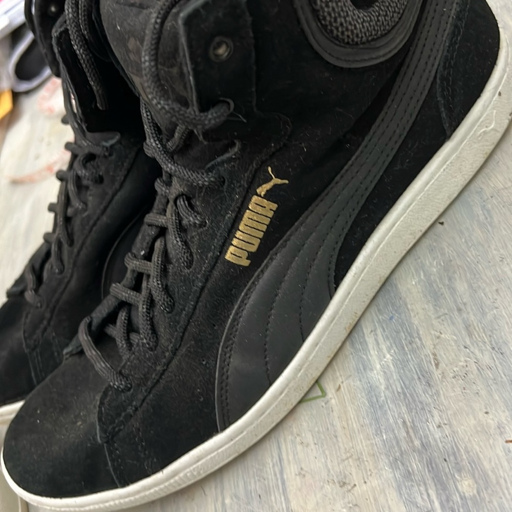 Puma sneakers